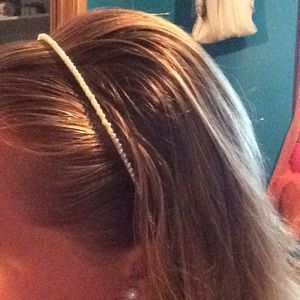 Pearl headband